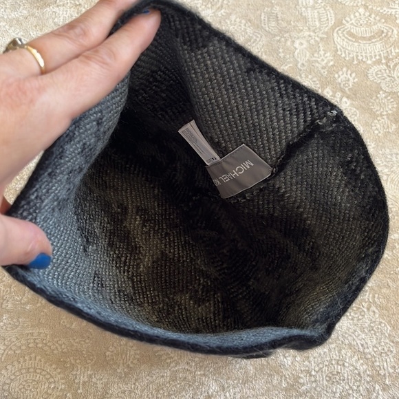 Brand New Michael Kors Black & Gray Camo Knit Beanie Hat Warm & Soft Winter Cap - Picture 8 of 11